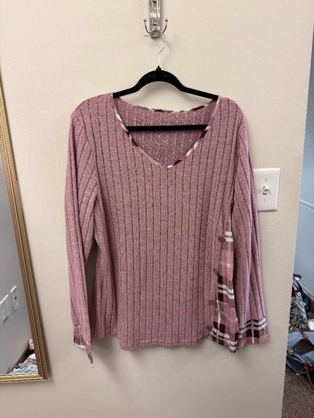 pink/purple long sleeve sweater